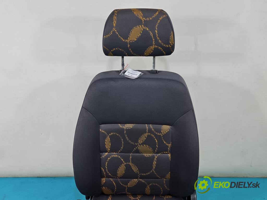 Daewoo Lanos 1.6 16V 106 HP manual 78 kW 1598 cm3 4- Sedačka ľavý  (Sedačky, sedadlá)