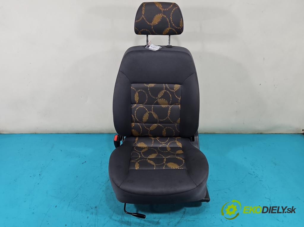 Daewoo Lanos 1.6 16V 106 HP manual 78 kW 1598 cm3 4- Sedačka ľavý  (Sedačky, sedadlá)