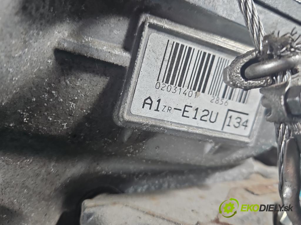 Toyota Corolla E16/E18 2013-2019 1.6 16V 132 HP manual 97 kW 1598 cm3 4- motor benzín: 1ZR