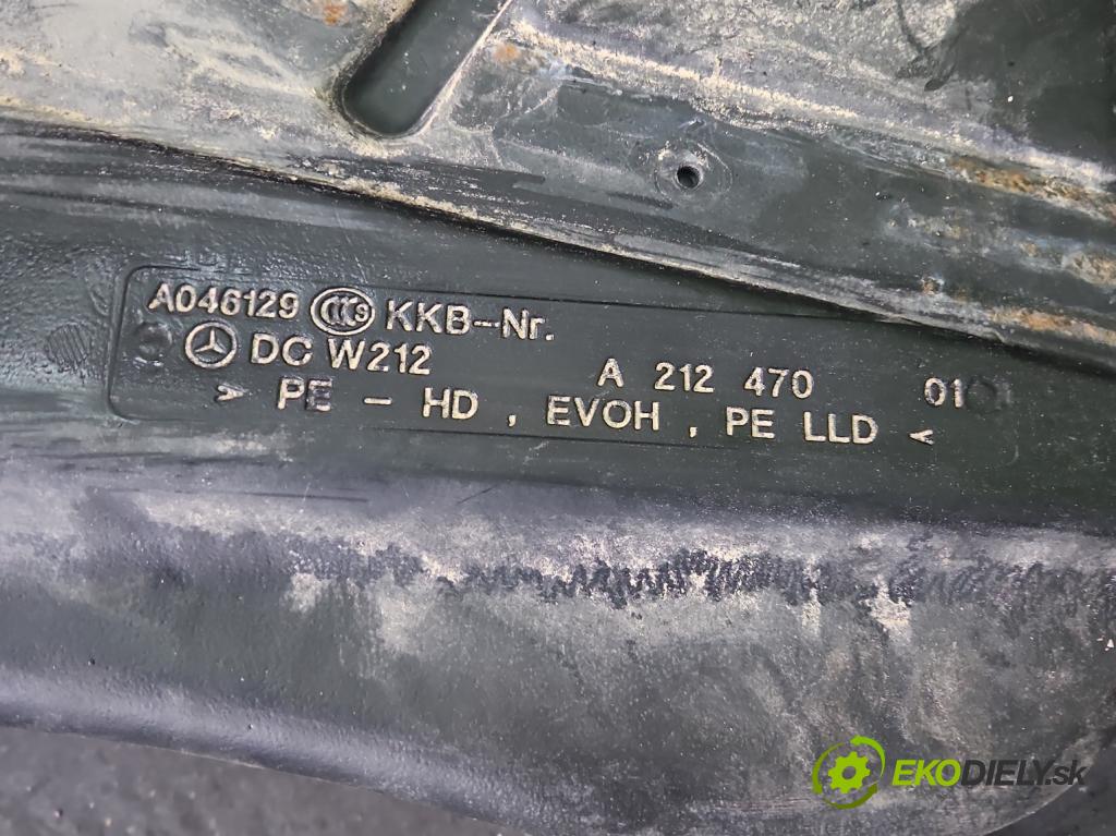 Mercedes CLS II C218 2010-2018 4.7 V8 (278922) automatic 315 kW 4664 cm3 4- Nádrž: palivo A21247001 (Nádrže)