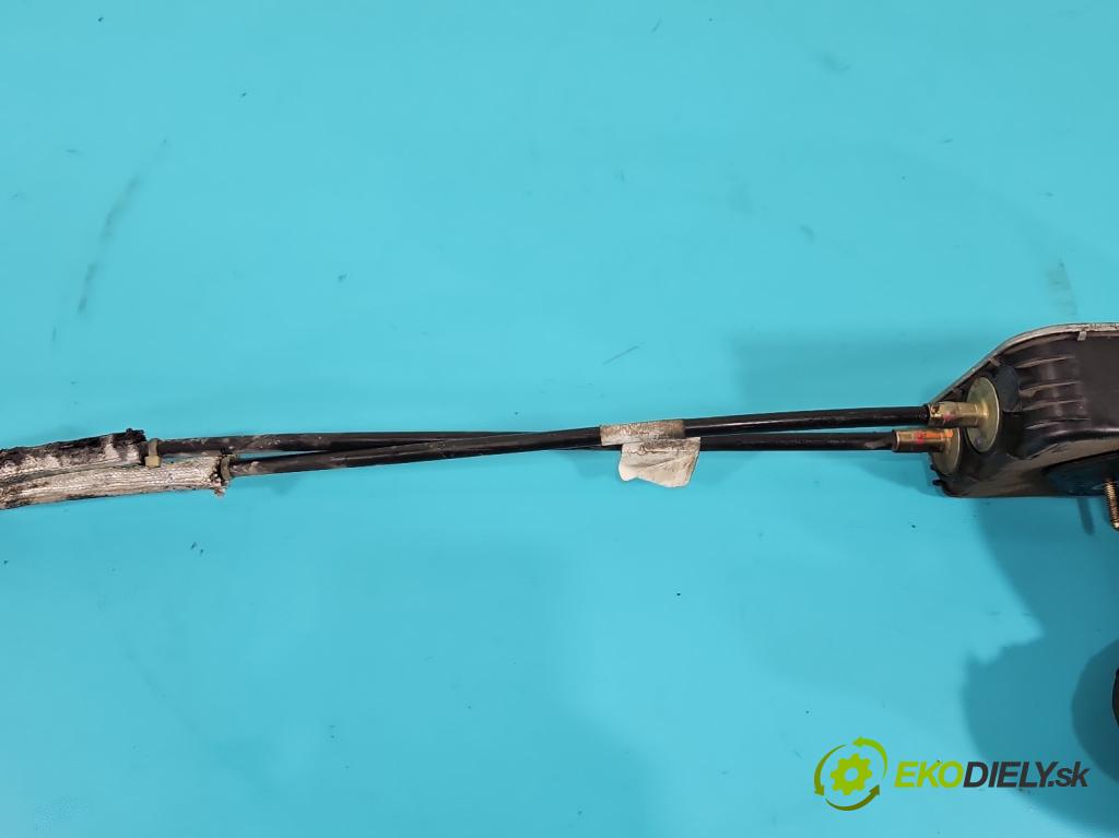 Citroen C5 I 2001-2008 2.0 16V 140 HP manual 103 kW 1997 cm3 5- Páka: Změny: stupeň,rýchlosť  (Rýchlostná páka (kulisa))