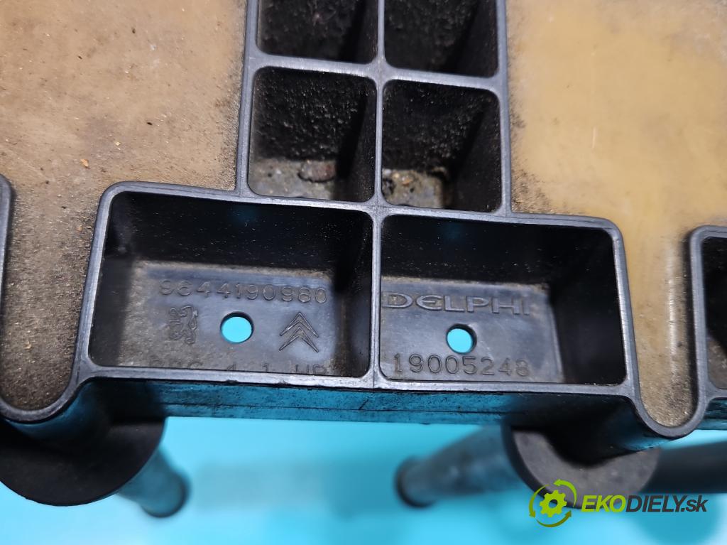 Citroen C5 I 2001-2008 2.0 16V 140 HP manual 103 kW 1997 cm3 5- cievka zapaľovacia 9644190980 (Zapaľovacie cievky, moduly)