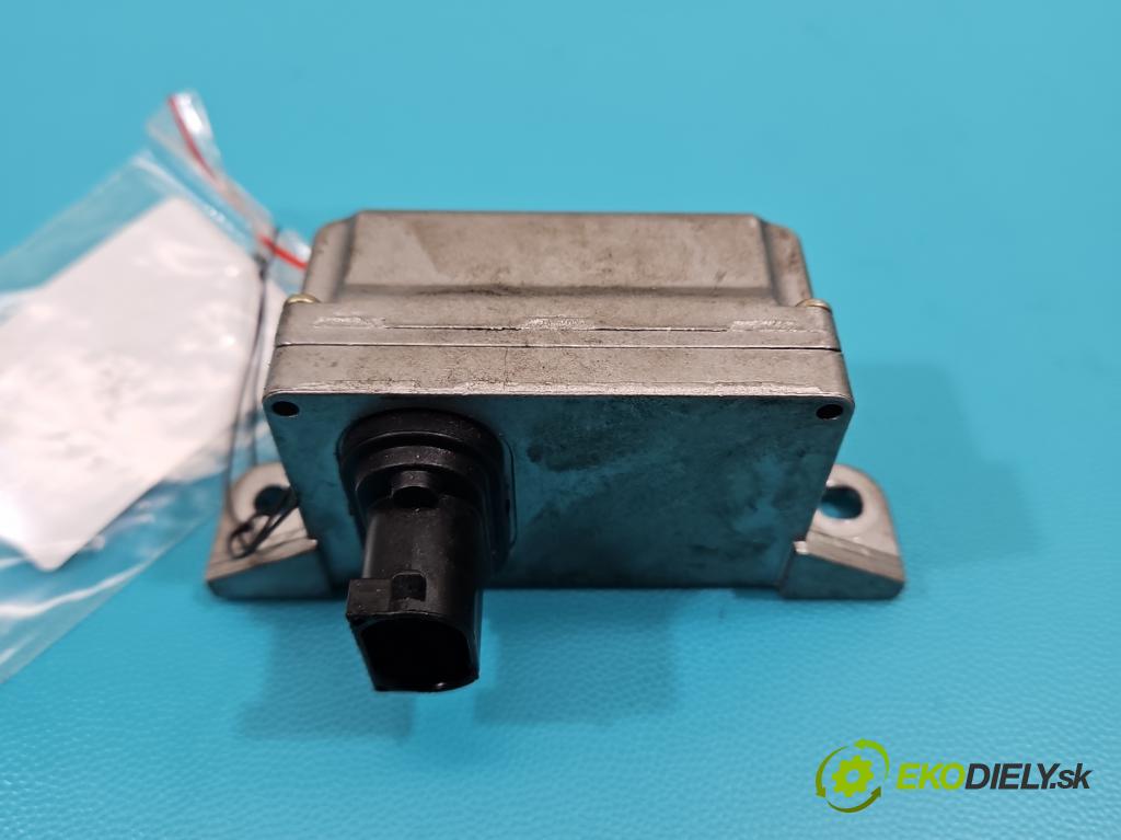 Citroen C5 I 2001-2008 2.0 16V 140 hp manual 103 kW 1997 cm3 5- snímač ESP 9641342980