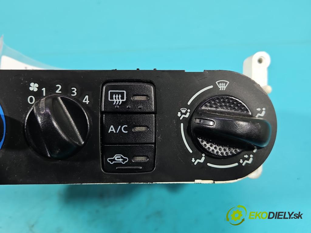 Nissan Almera N16 2000-2006 1.5 16V 90 HP manual 66 kW 1498 cm3 3- panel kúrenia