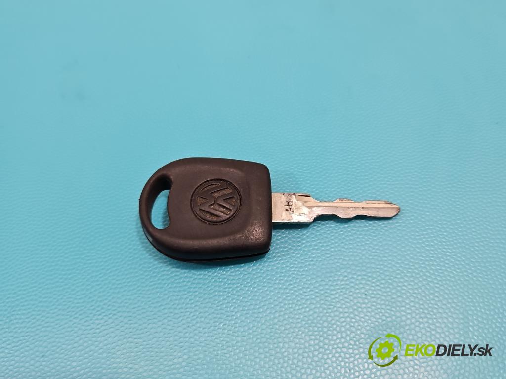 Vw Passat B4 1993-1997 1.9 tdi 90 HP manual 66 kW 1895 cm3 5- Spínačka  (Spínacie skrinky a kľúče)