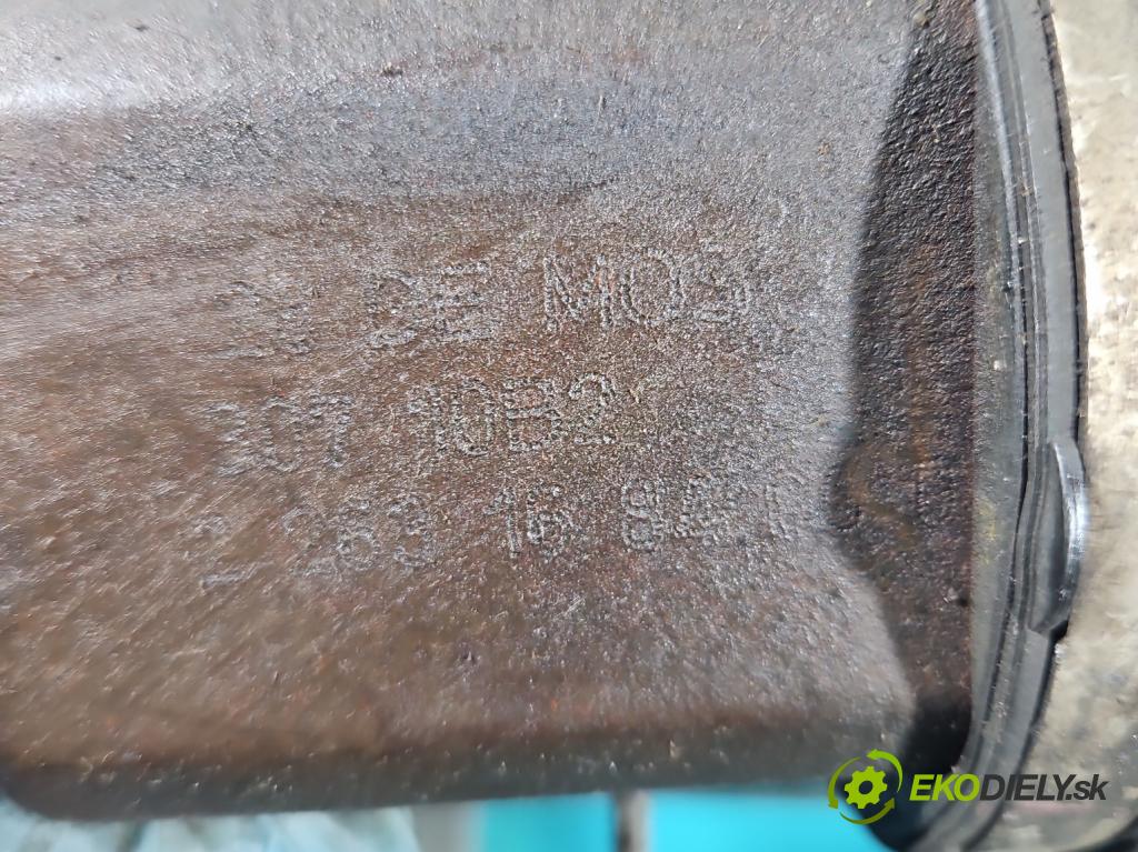 Ford Kuga Mk1 2008-2013 2.0 TDCI 140 HP automatic 103 kW 1997 cm3 5- poloos predné ľavé AV4N-3B437-AA