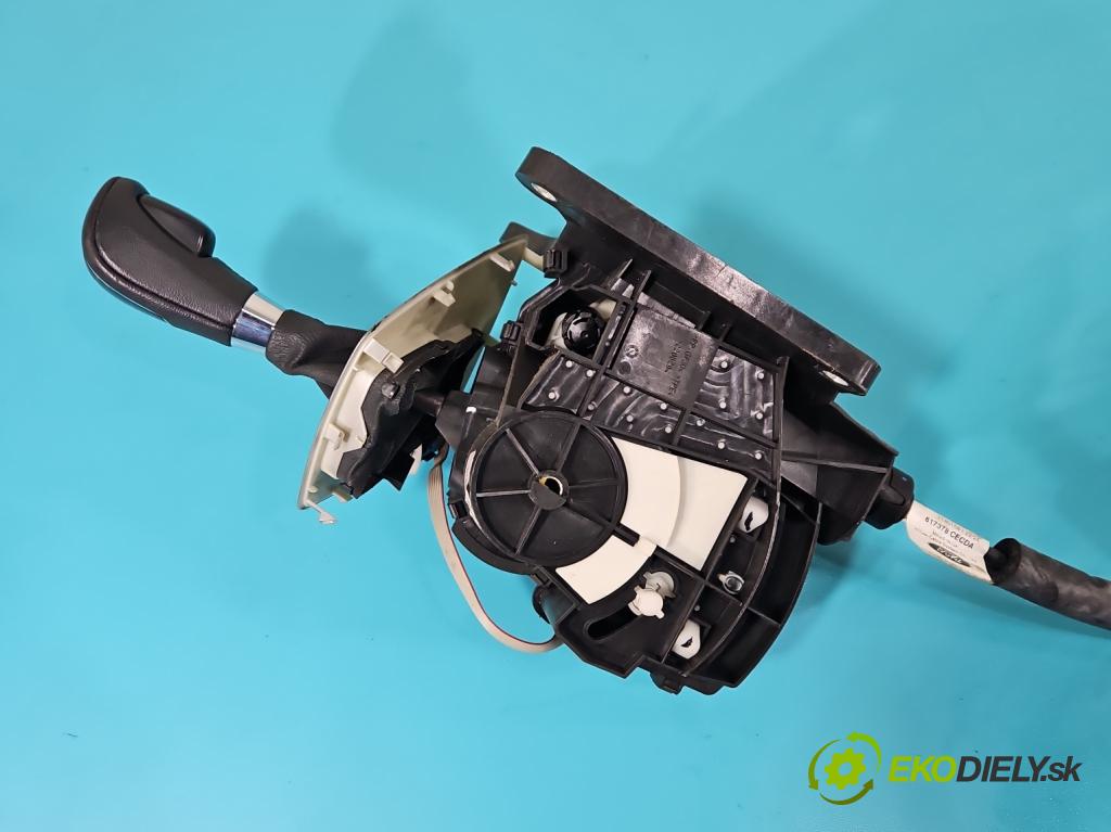 Ford Kuga Mk1 2008-2013 2.0 TDCI 140 HP automatic 103 kW 1997 cm3 5- Páka: Změny: stupeň,rýchlosť  (Rýchlostná páka (kulisa))