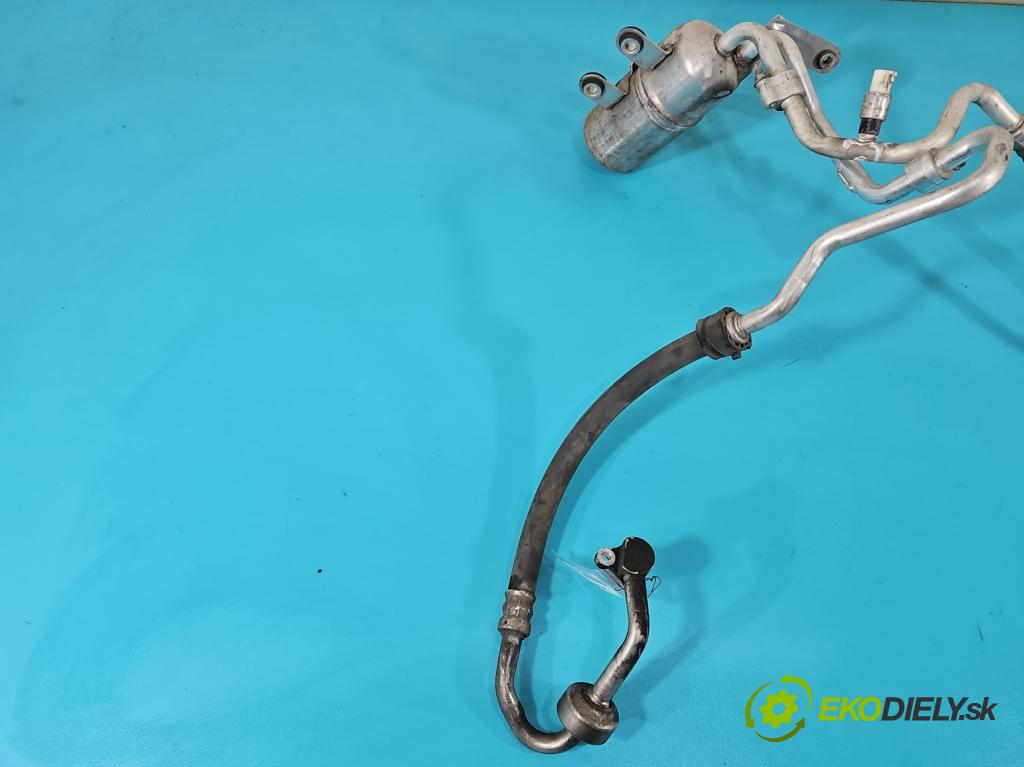 Ford Kuga Mk1 2008-2013 2.0 TDCI 140 HP automatic 103 kW 1997 cm3 5- rúrka klimatizácie