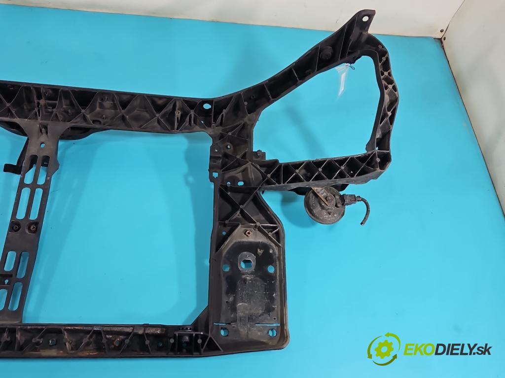 Hyundai Tucson I 2004-2009 2.0 crdi 113 hp automatic 83 kW 1991 cm3 5- stěna přední  (Výztuhy přední)