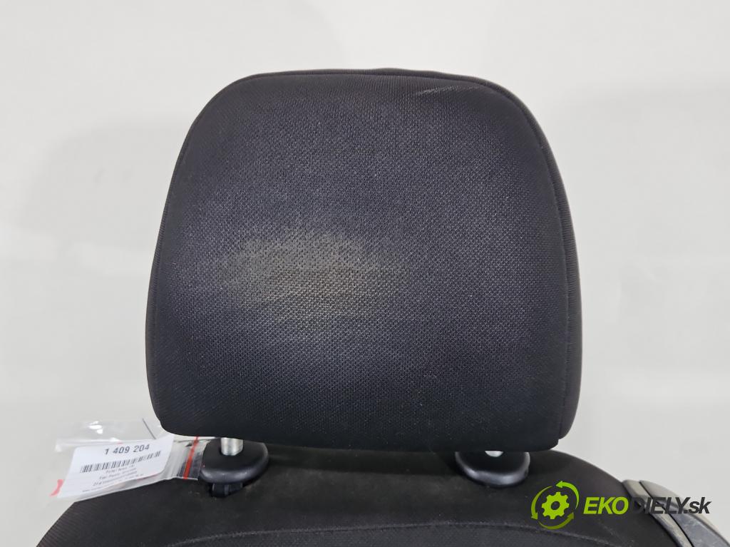 Fiat Punto Grande 1.2 8V 65 HP manual 48 kW 1242 cm3 3- Sedačka ľavý  (Sedačky, sedadlá)