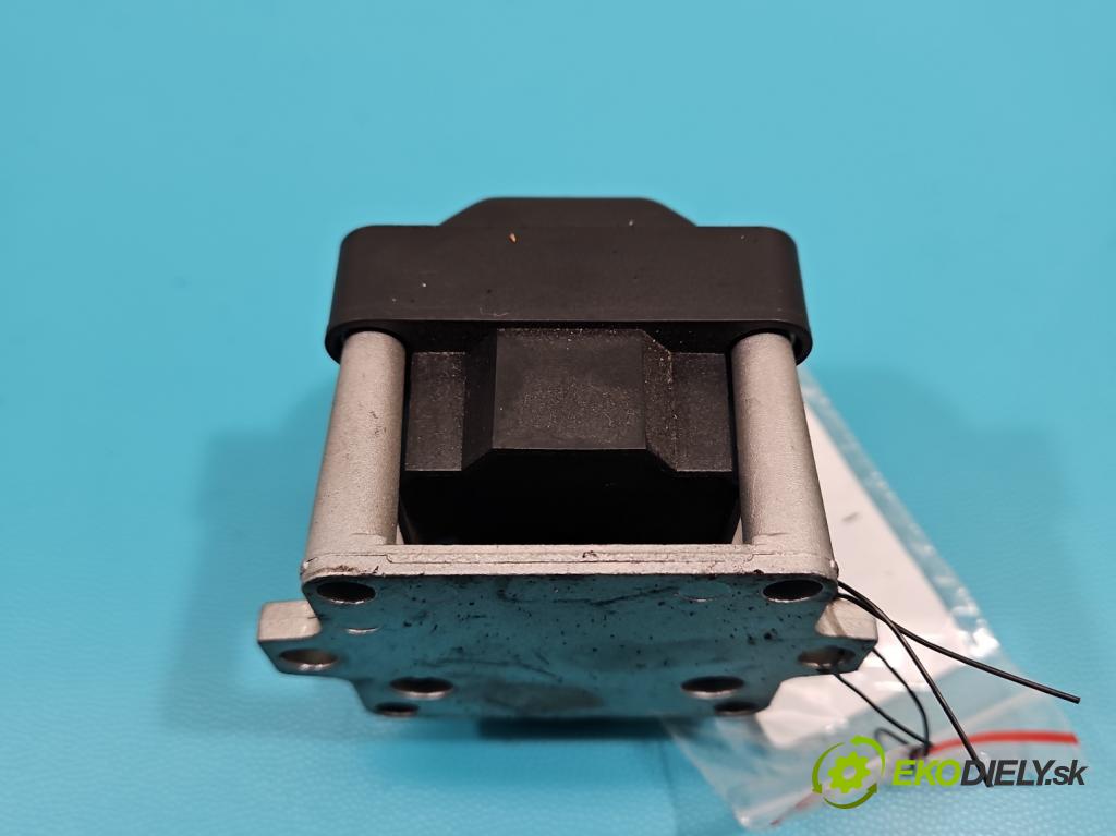 Vw Golf III 1991-1998 1.6 8V 101 HP manual 74 kW 1595 cm3 5- cievka zapaľovacia  (Zapaľovacie cievky, moduly)