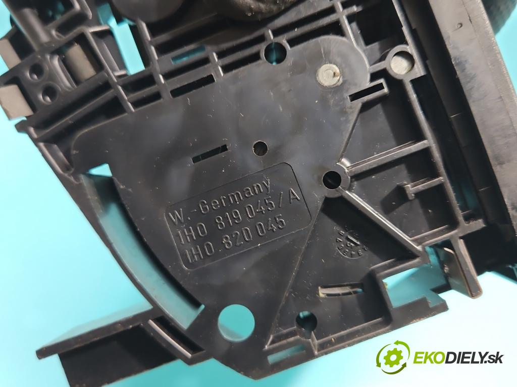 Vw Golf III 1991-1998 1.6 8V 101 hp manual 74 kW 1595 cm3 5- palubní deska panel topení 1H0820045A