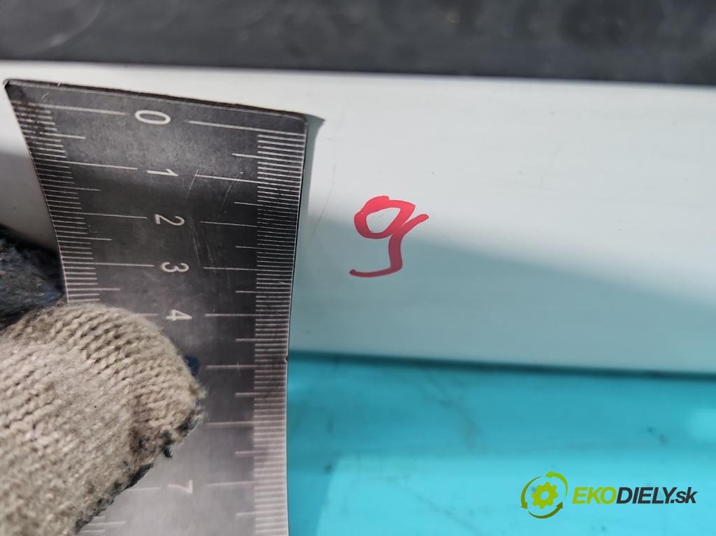 Vw Golf III 1991-1998 1.6 8V 101 hp manual 74 kW 1595 cm3 5- zadní kufrové dveře  (Zadní kapoty)