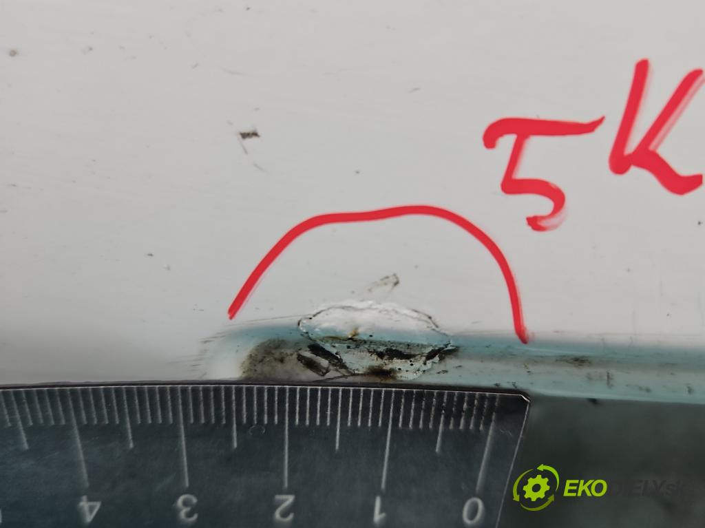 Vw Golf III 1991-1998 1.6 8V 101 hp manual 74 kW 1595 cm3 5- zadní kufrové dveře  (Zadní kapoty)