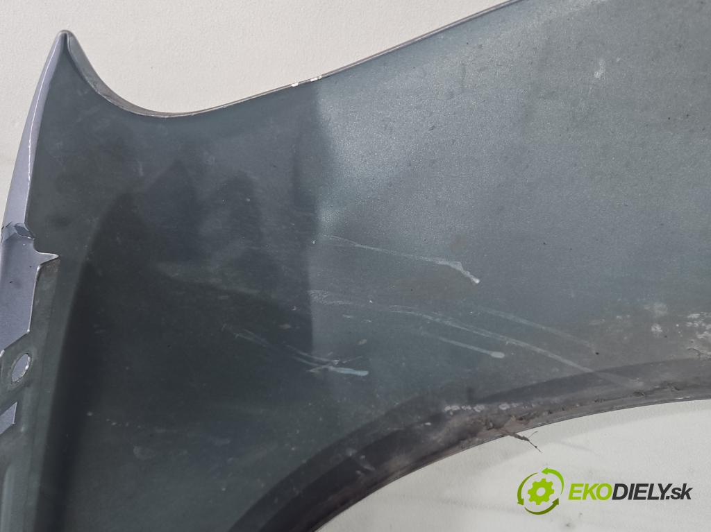 Audi A8 D4 2009-2017 3.0 V6 tdi 250 hp automatic 184 kW 2967 cm3 4- blatnik přední levý  (Predné ľavé)