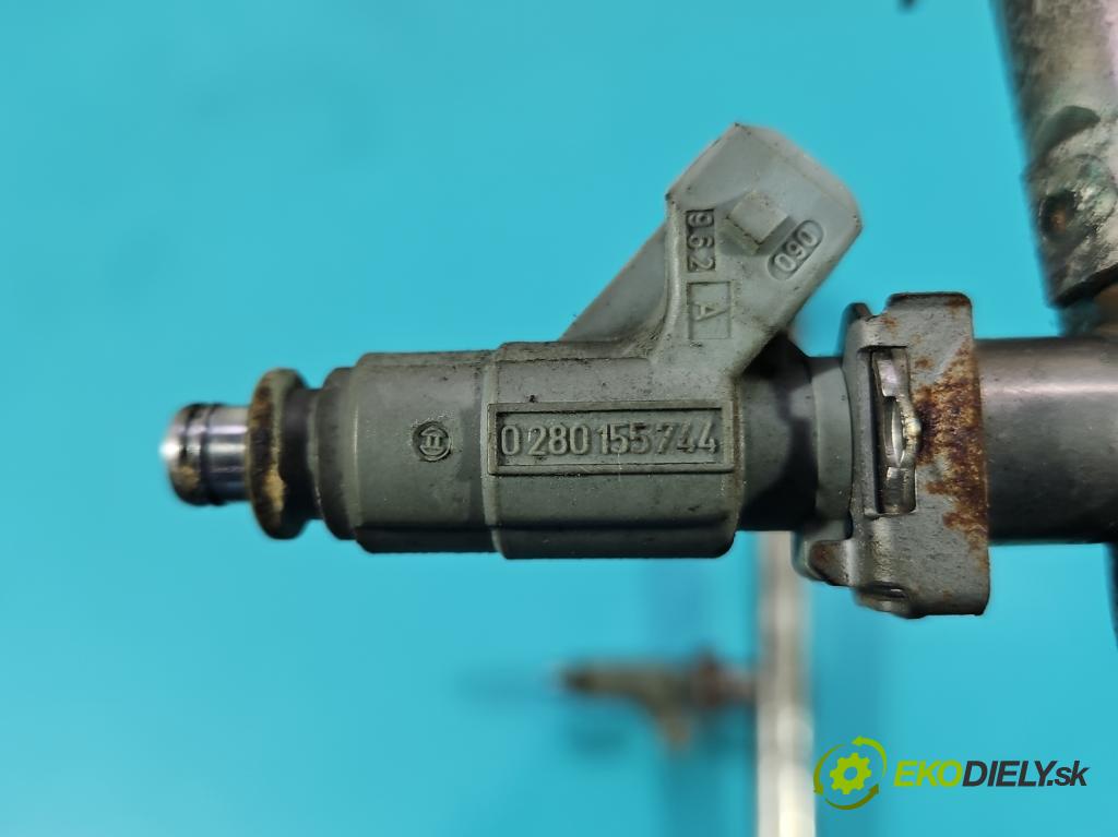 Mercedes ML W163 1997-2005 4.3 V8 272 HP automatic 200 kW 4266 cm3 5- vstrek A1130780049 (Vstrekovače)