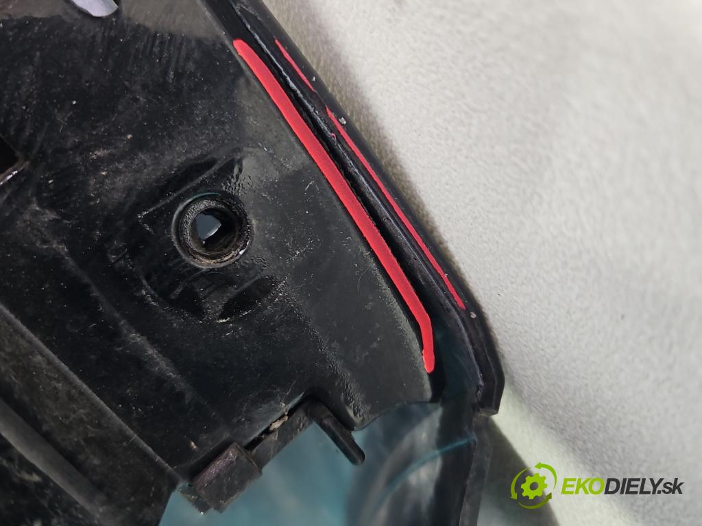 Ford Kuga Mk1 2008-2013 2.0 TDCI 140 hp automatic 103 kW 1997 cm3 5- blatnik přední levý  (Predné ľavé)