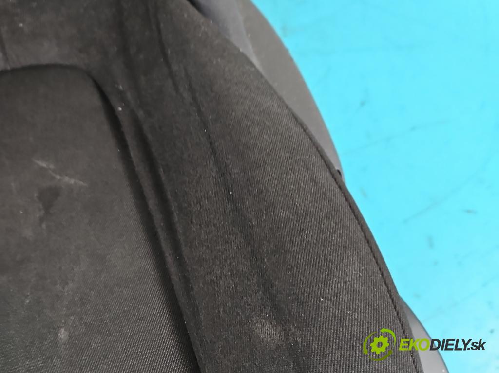 Skoda Fabia III 2014- 1.0 mpi 75 HP manual 55 kW 999 cm3 5- Sedačka ľavý  (Sedačky, sedadlá)