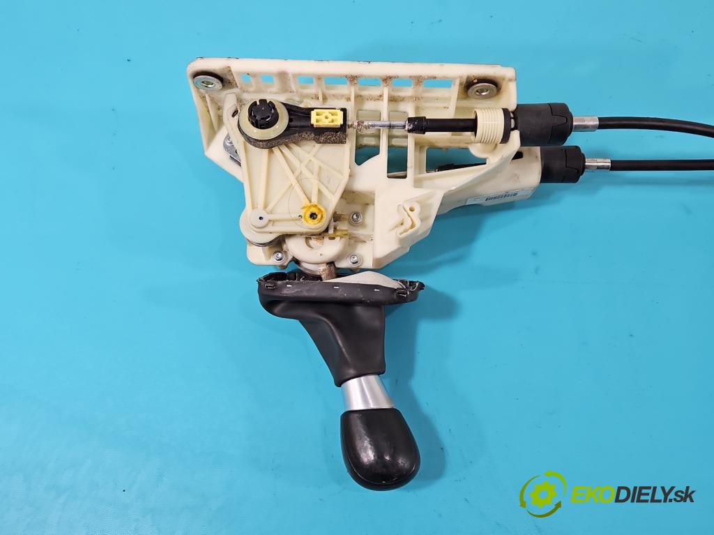 Volvo S60 II 2010-2018 2.0 D3 163 HP manual 120 kW 1984 cm3 4- Páka: Změny: stupeň,rýchlosť 31219639 (Rýchlostná páka (kulisa))