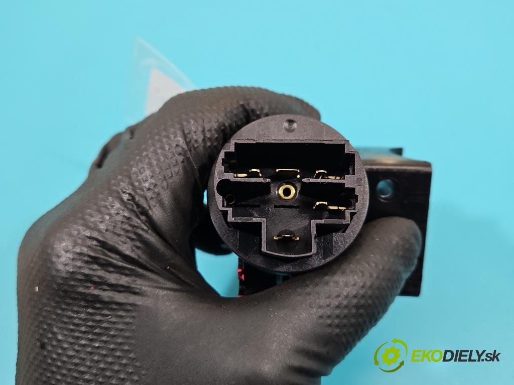 Lancia Ypsilon II 2003-2011 1,3.0 jtd 69KM manual 51 kW 1248 cm3 3- Spínačka 00468453610 (Spínacie skrinky a kľúče)