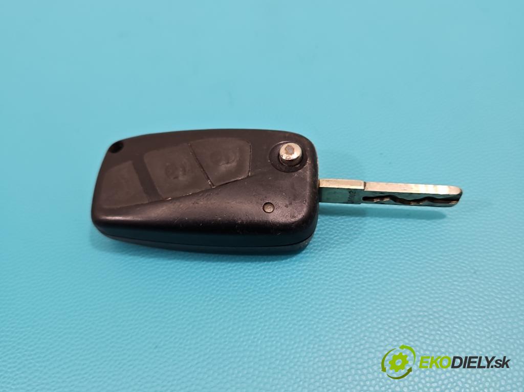 Lancia Ypsilon II 2003-2011 1,3.0 jtd 69KM manual 51 kW 1248 cm3 3- Spínačka 00468453610 (Spínacie skrinky a kľúče)