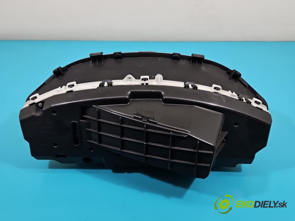 Toyota Yaris II 2005-2011 1.3 vvti 87 HP manual 64 kW 1298 cm3 5- prístrojovka/ budíky 83800-0D660-D (Prístrojové dosky, displeje)