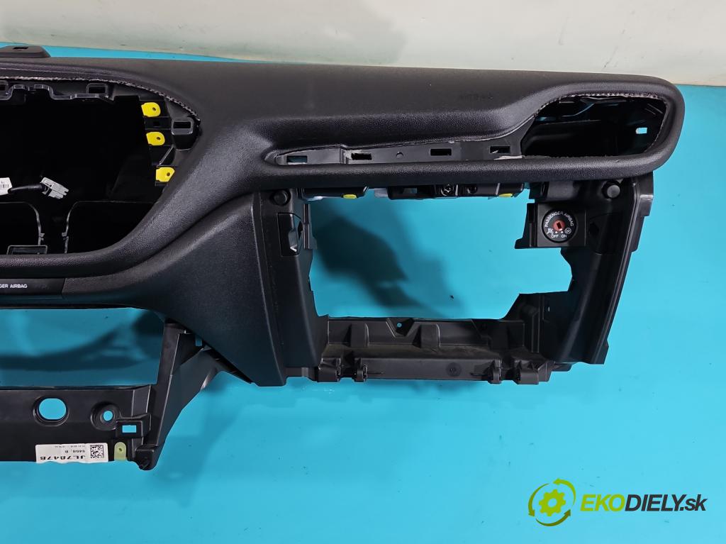 Ford Fiesta MK8 2016-2023 1.1 71 HP manual 52 kW 1084 cm3 5- kokpit,pristrojová doska rozdeľovacia