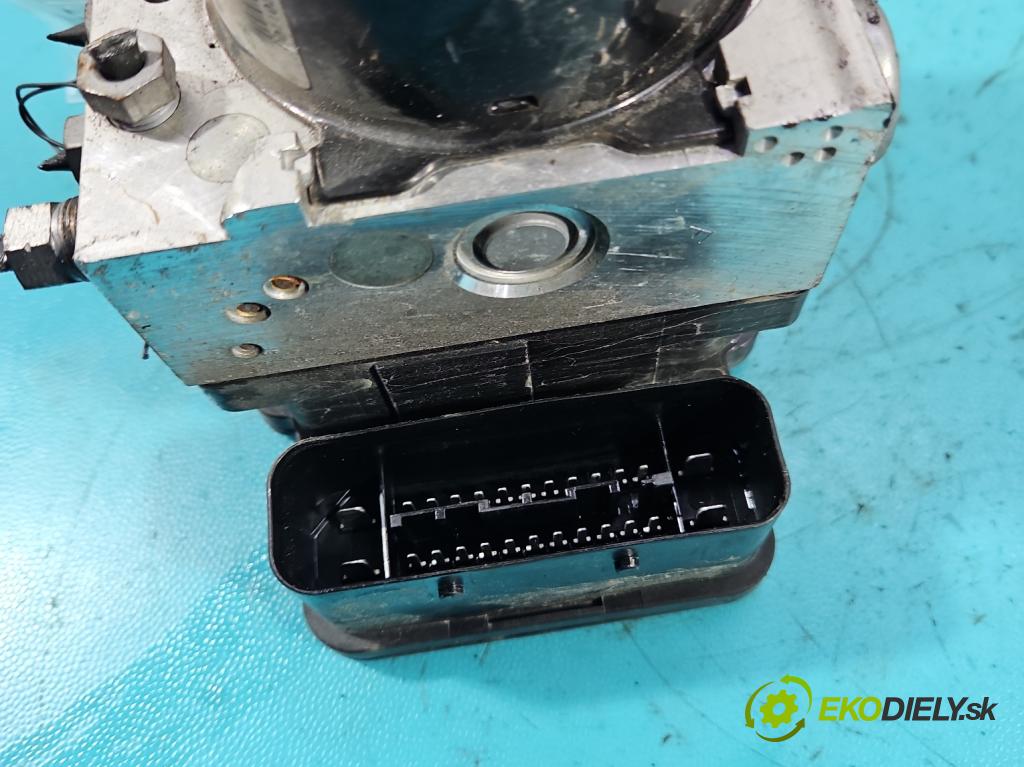 Renault Fluence 1.5 dci 86 HP manual 63 kW 1461 cm3 4- čerpadlo abs 476608102R (Pumpy ABS)