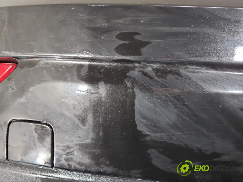 Renault Fluence 1.5 dci 86 hp manual 63 kW 1461 cm3 4- nárazník zadní  (Ostatné)