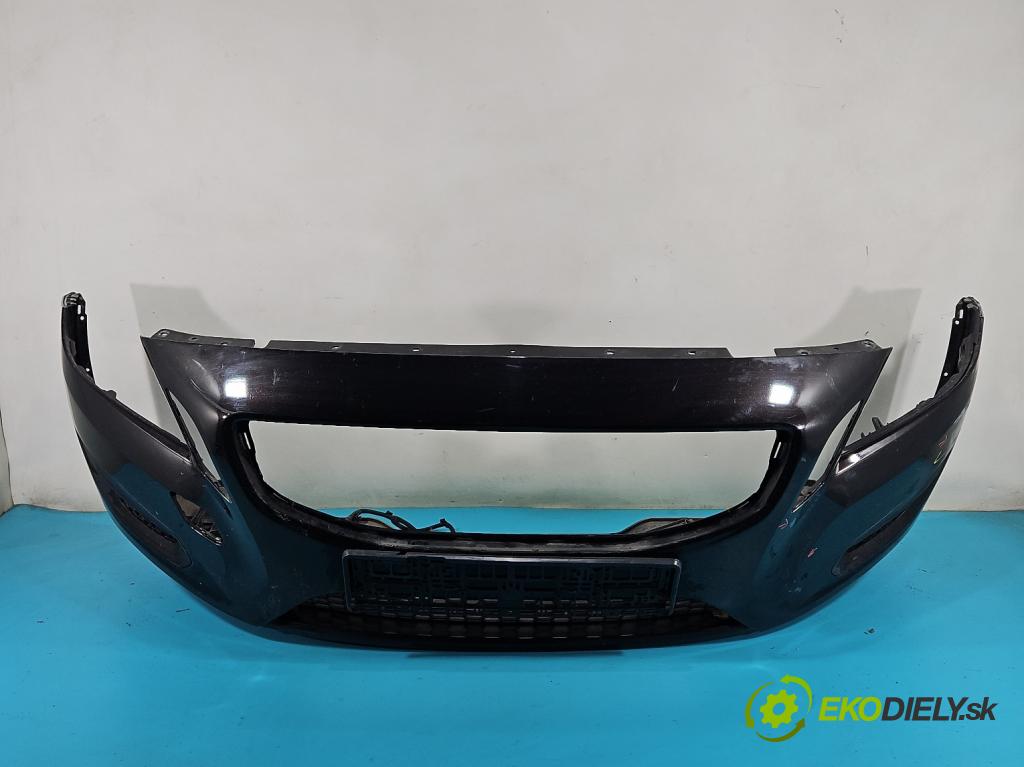 Volvo S60 II 2010-2018 2.0 D3 163 hp manual 120 kW 1984 cm3 4- nárazník přední  (Ostatné)
