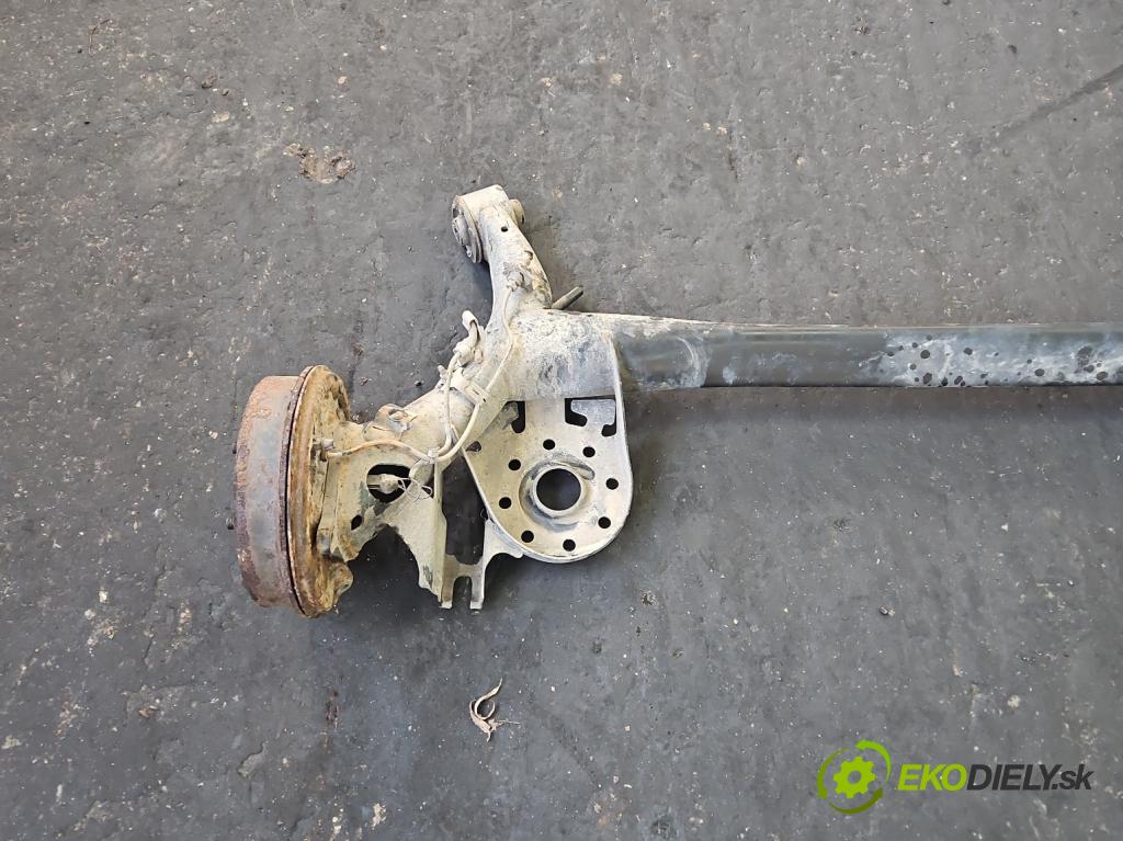 Toyota Yaris II 2005-2011 1.3 vvti 87 hp manual 64 kW 1298 cm3 5- zadní výztuha  (Výztuhy zadní)