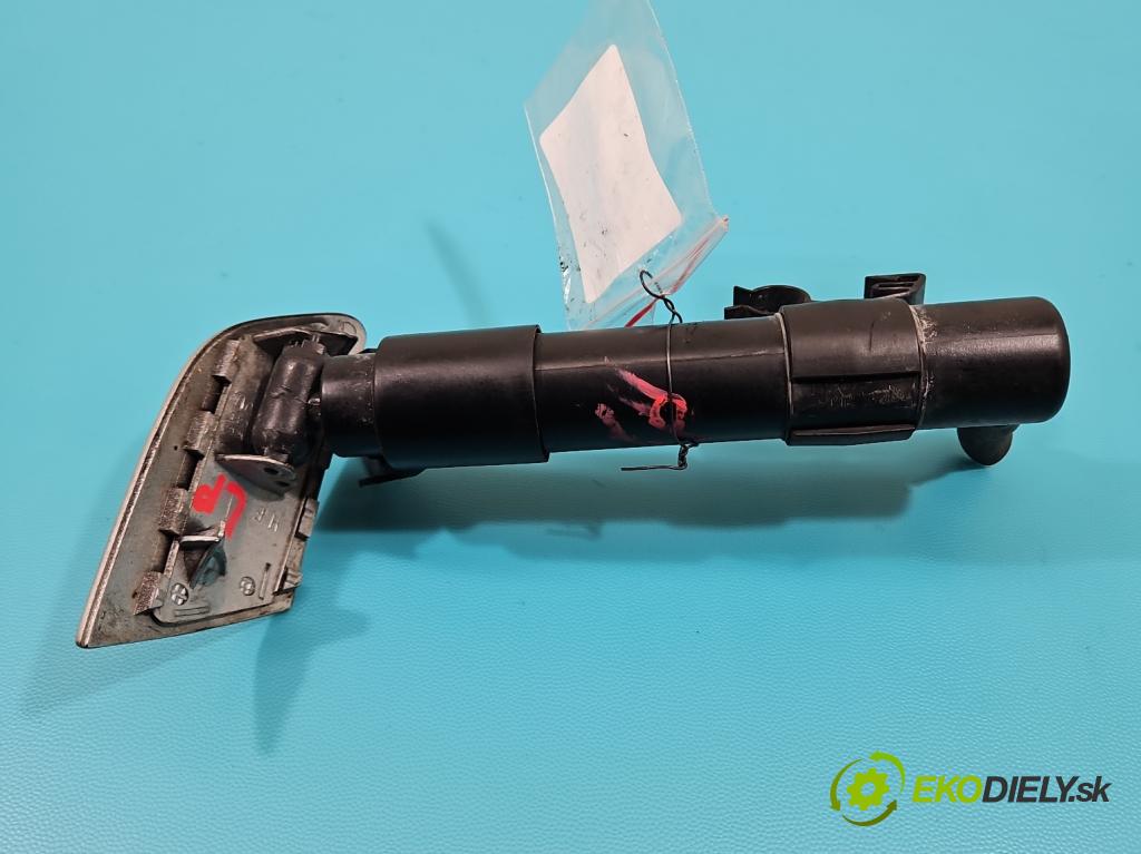 Vw Golf V 2003-2009 2.0 tdi 140 HP manual 103 kW 1968 cm3 5- ostrekovač reflektor: ľavý  (Motorček ostrekovačov)