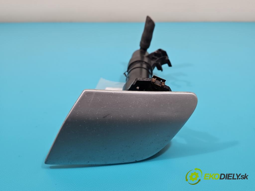 Vw Golf V 2003-2009 2.0 tdi 140 HP manual 103 kW 1968 cm3 5- ostrekovač reflektor: ľavý  (Motorček ostrekovačov)