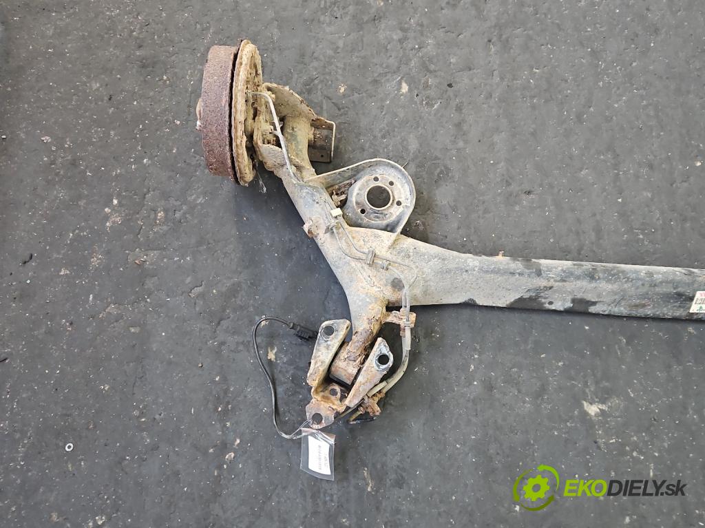 Lancia Ypsilon II 2003-2011 1,3.0 jtd 69KM manual 51 kW 1248 cm3 3- zadní výztuha  (Výztuhy zadní)