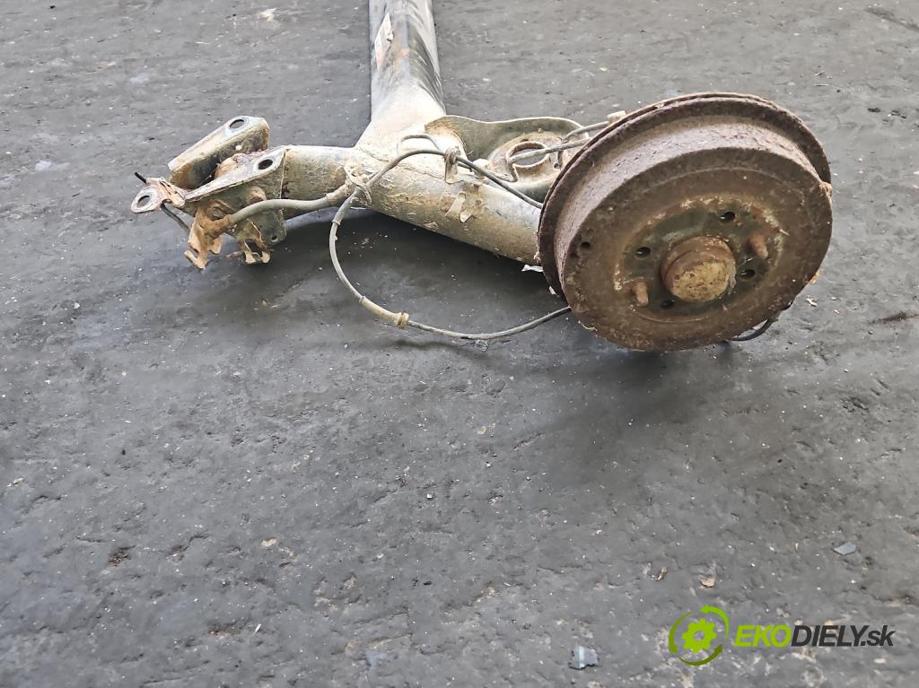 Lancia Ypsilon II 2003-2011 1,3.0 jtd 69KM manual 51 kW 1248 cm3 3- zadní výztuha  (Výztuhy zadní)