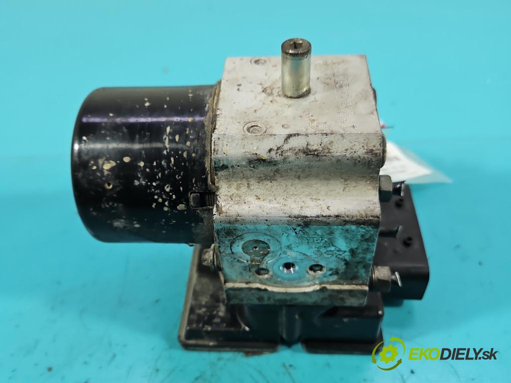 Lancia Ypsilon II 2003-2011 1,3.0 jtd 69KM manual 51 kW 1248 cm3 3- čerpadlo abs 54084785B (Pumpy ABS)