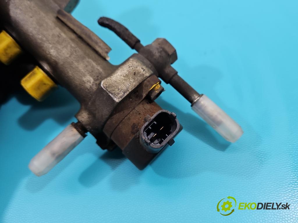 Lancia Ypsilon II 2003-2011 1,3.0 jtd 69KM manual 51 kW 1248 cm3 3- lišta vstrekovacia 0445214044 (Vstrekovacie lišty)