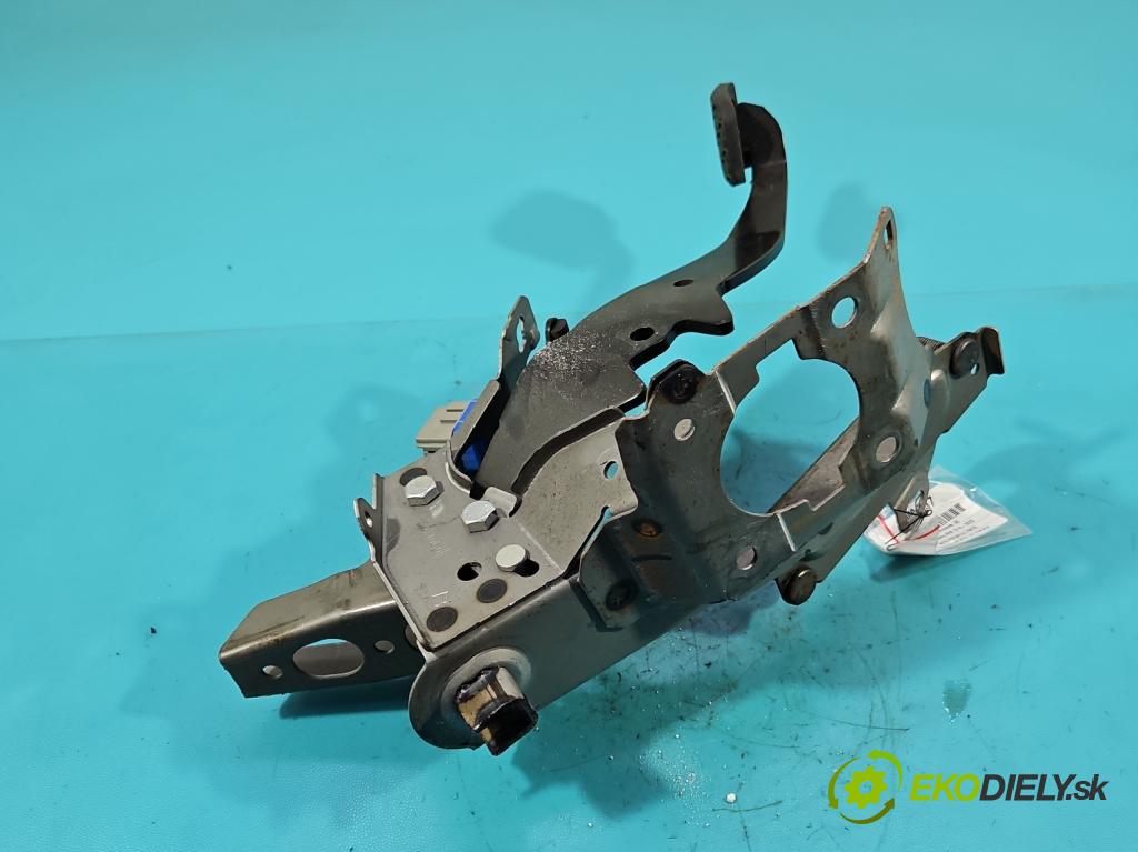 Ford Fiesta MK8 2016-2023 1.1 71 HP manual 52 kW 1084 cm3 5- pedále ostatné