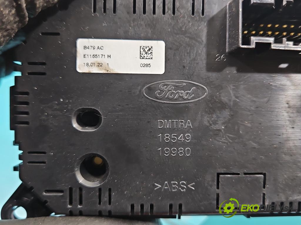 Ford Fiesta MK8 2016-2023 1.1 71 HP manual 52 kW 1084 cm3 5- panel kúrenia