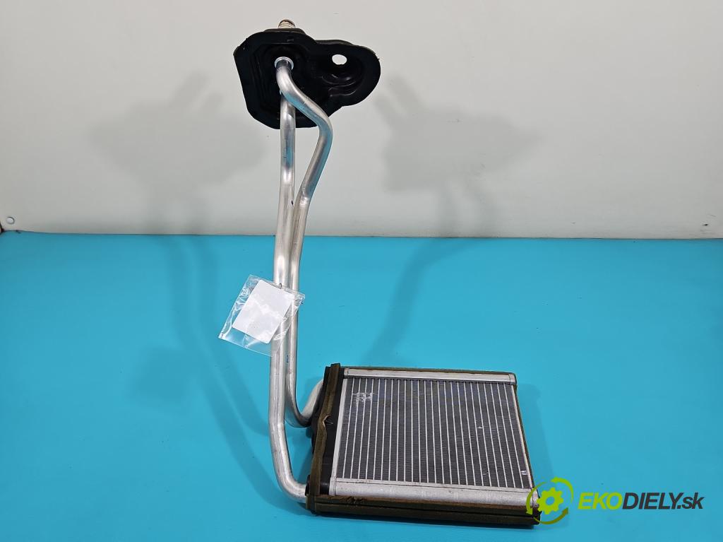 Ford Fiesta MK8 2016-2023 1.1 71 HP manual 52 kW 1084 cm3 5- radiator  (Radiátor kúrenia)