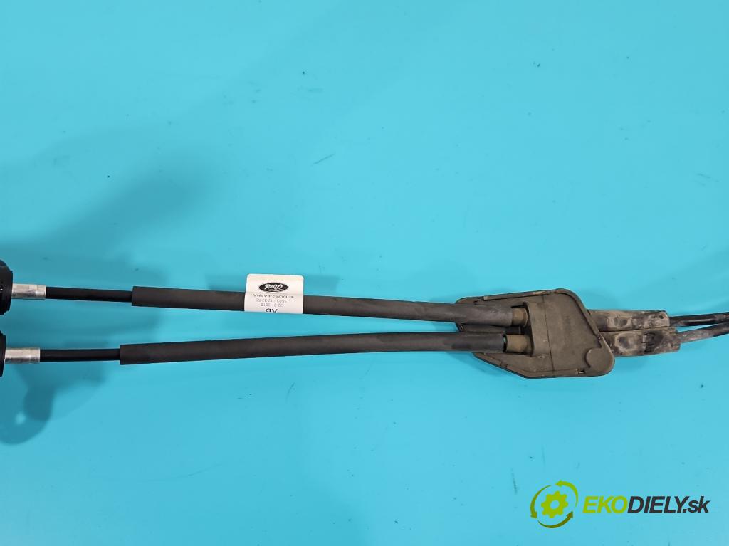 Ford Fiesta MK8 2016-2023 1.1 71 HP manual 52 kW 1084 cm3 5- Páka: Změny: stupeň,rýchlosť  (Rýchlostná páka (kulisa))