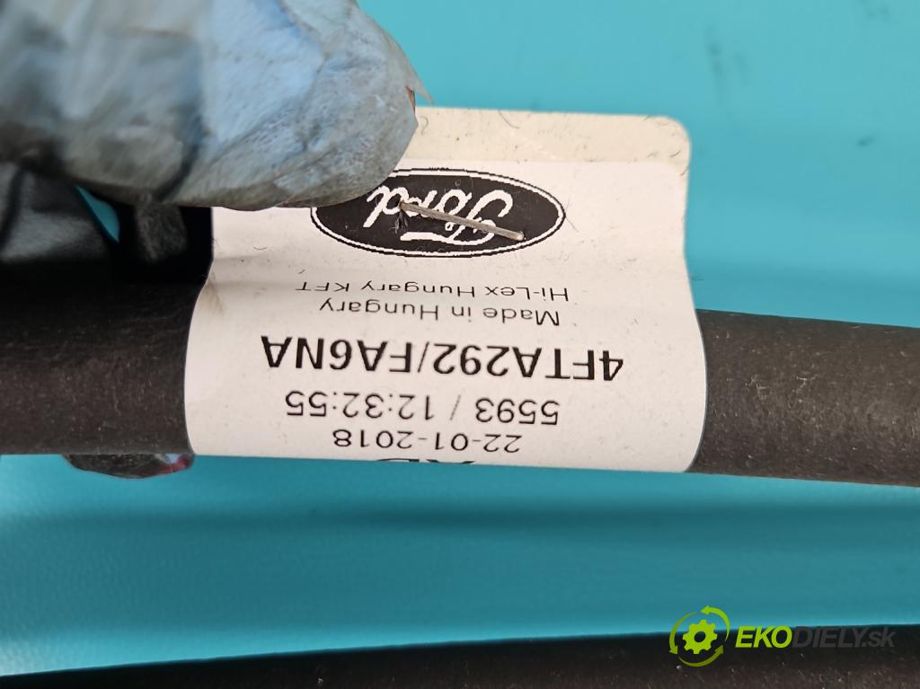 Ford Fiesta MK8 2016-2023 1.1 71 HP manual 52 kW 1084 cm3 5- Páka: Změny: stupeň,rýchlosť  (Rýchlostná páka (kulisa))