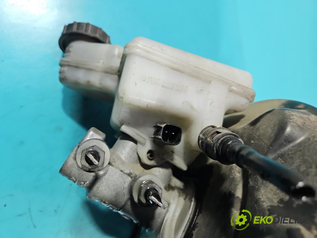 Ford Fiesta MK8 2016-2023 1.1 71 HP manual 52 kW 1084 cm3 5- servo brzdové 0204828033