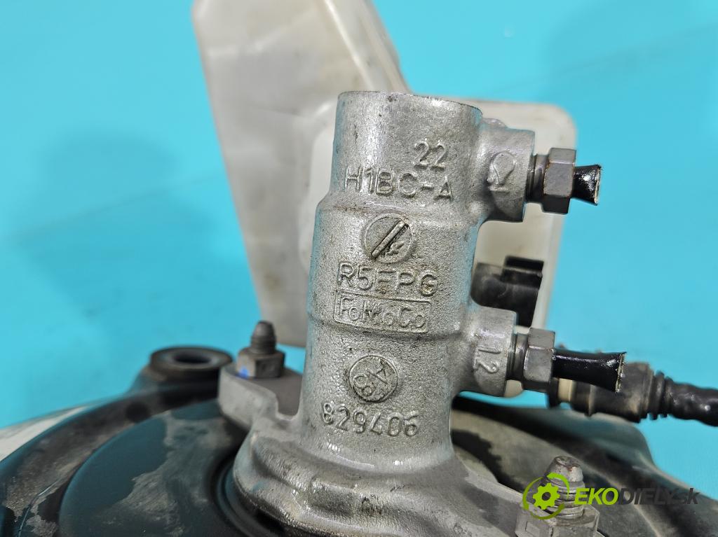 Ford Fiesta MK8 2016-2023 1.1 71 HP manual 52 kW 1084 cm3 5- servo brzdové 0204828033