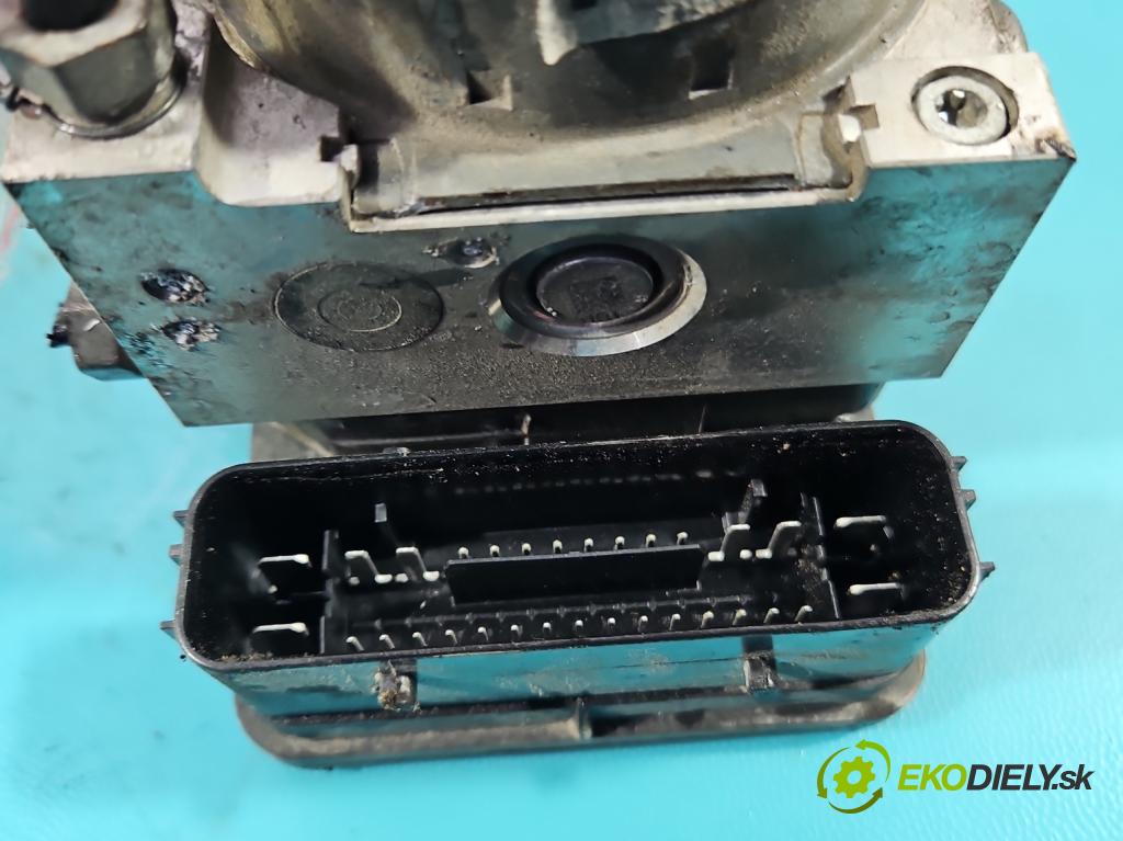 Ford Fiesta MK8 2016-2023 1.1 71 HP manual 52 kW 1084 cm3 5- čerpadlo abs 6181250041D (Pumpy ABS)