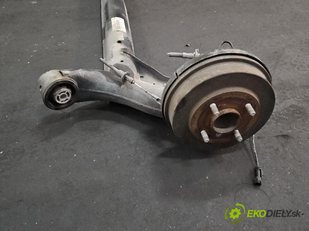 Ford Fiesta MK8 2016-2023 1.1 71 hp manual 52 kW 1084 cm3 5- zadní výztuha  (Výztuhy zadní)