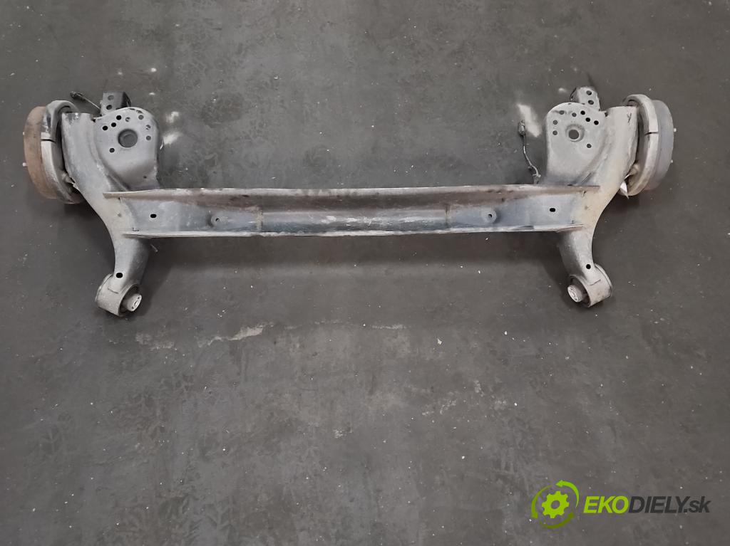 Ford Fiesta MK8 2016-2023 1.1 71 hp manual 52 kW 1084 cm3 5- zadní výztuha  (Výztuhy zadní)