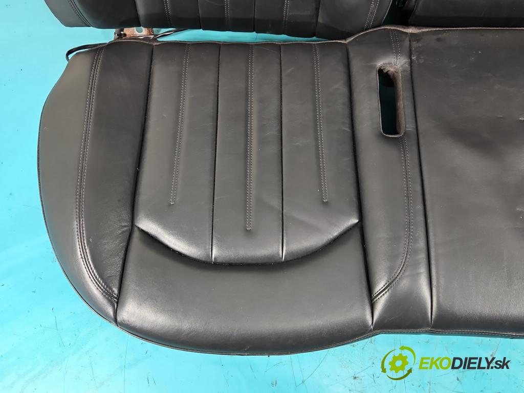 Audi A8 D4 2009-2017 3.0 V6 tdi 250 HP automatic 184 kW 2967 cm3 4- Pohovka: zadné  (Sedačky, sedadlá)