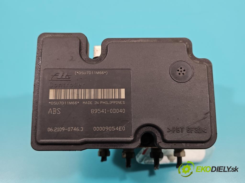 Toyota Yaris II 2005-2011 1.3 vvti 87 HP manual 64 kW 1298 cm3 5- čerpadlo abs 44510-0D031 (Pumpy ABS)