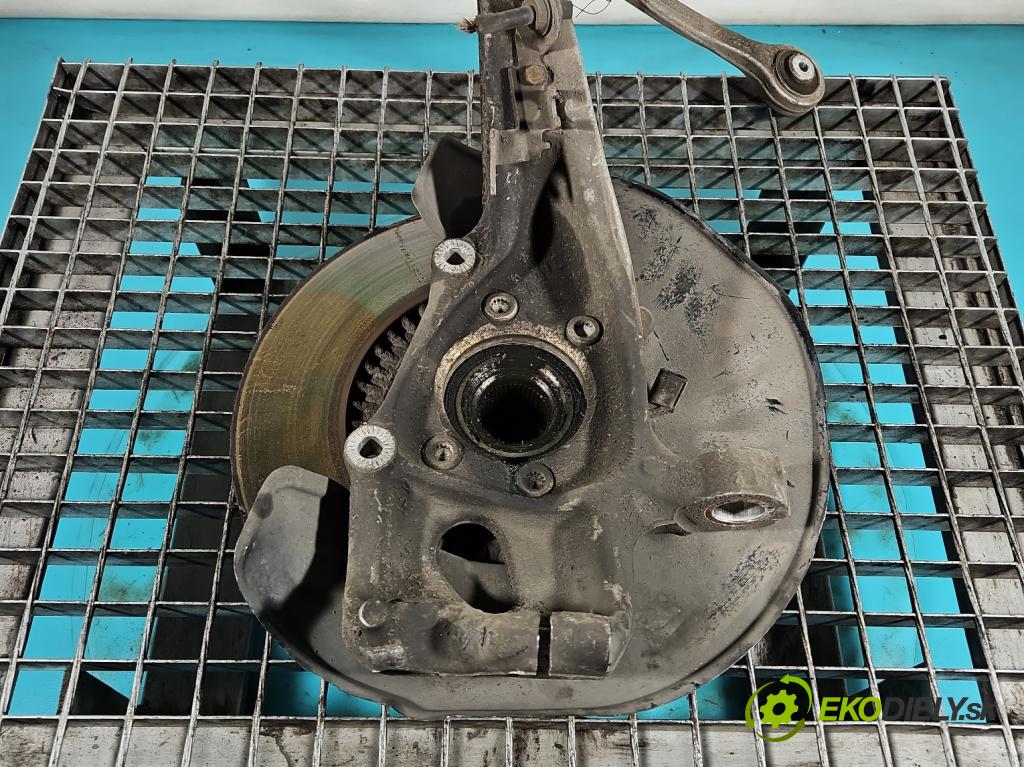 Audi A8 D4 2009-2017 3.0 V6 tdi 250 HP automatic 184 kW 2967 cm3 4- náboj ľavé  (Náboje)